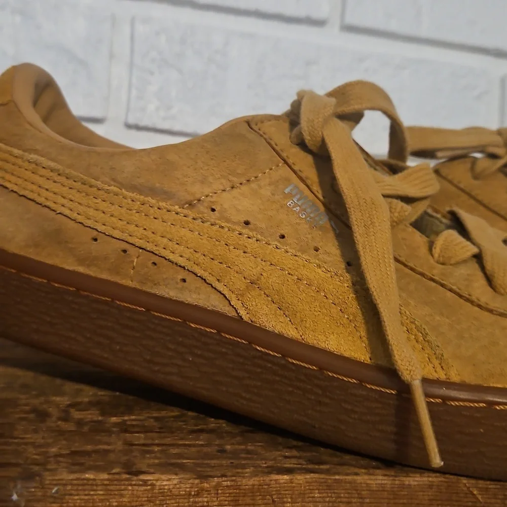 Puma Men's Brown Sneakers